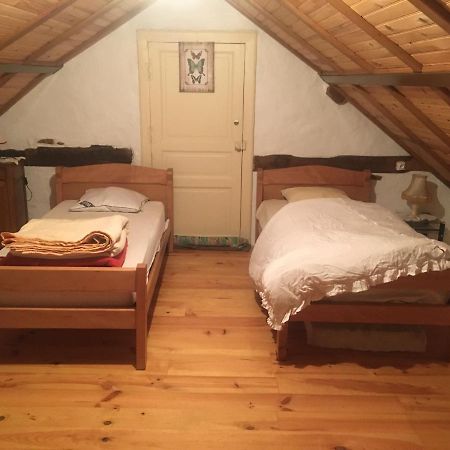 Gîte à la campagne Quins Exterior foto