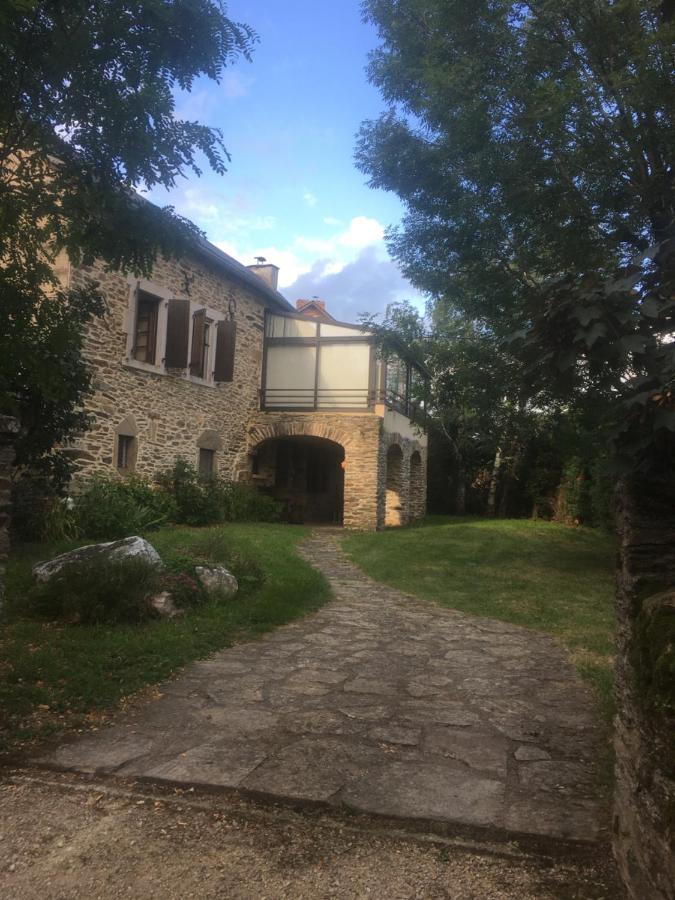 Gîte à la campagne Quins Exterior foto